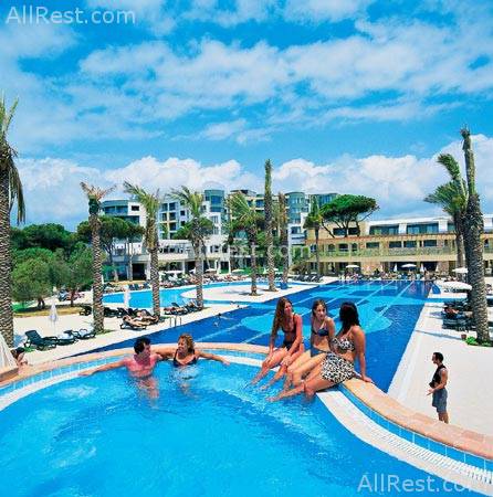 Atlantis Hotel 16